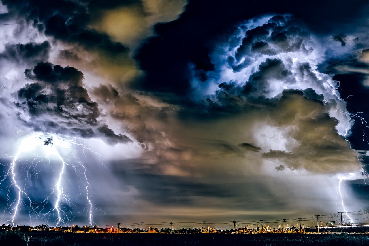 thunderstorm, weather, storm, thunder, lighting bolts, stormy weather, rain, lightning, bolts, electrical, sky, clouds, dark, nature, outdoors, landscape, energy, thunderstorm, weather, storm, storm, storm, thunder, thunder, rain, rain, rain, rain, rain, lightning, lightning